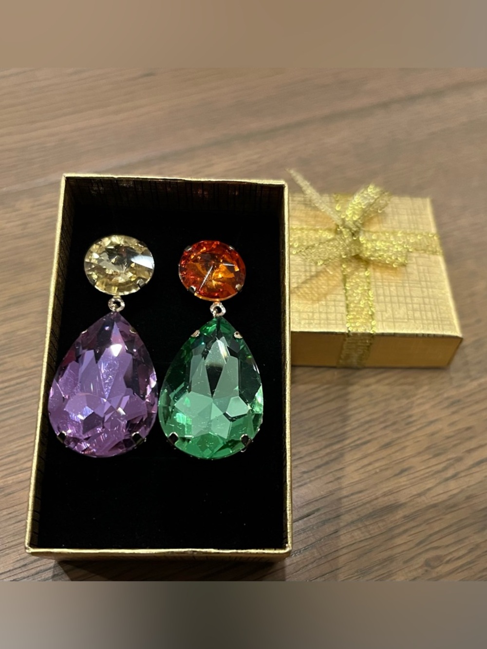 NEW Gold-Tone Multi Color Mismatch Teardrop Glass Drop Earrings - Women Jewelry - Picture 5 of 8